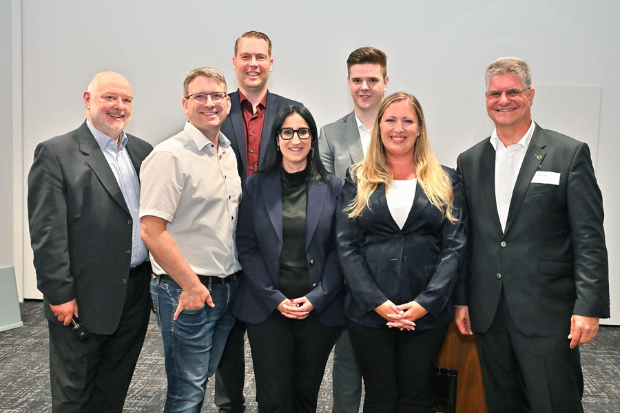 BDS Ludwigsburg – der neue Vorstand mit Jessica Kauffmann, Nadia Hoffmann, Dennis Lohmann, Rüdiger Netzel und Elia Harsch